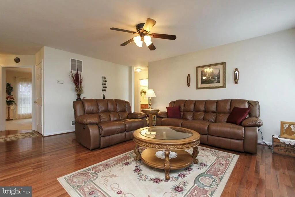 Photo of 1004 GULLO ROAD
