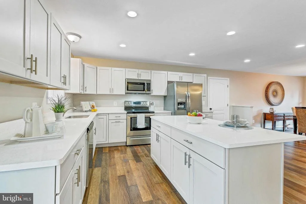 Photo of 9426 BOYDS TURN ROAD