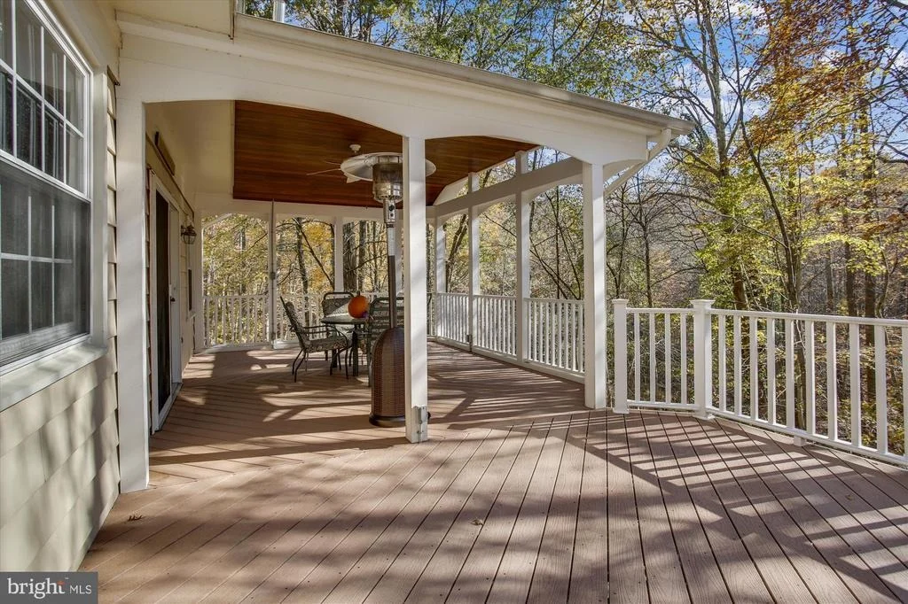 Photo of 7321 WALNUT KNOLL DRIVE