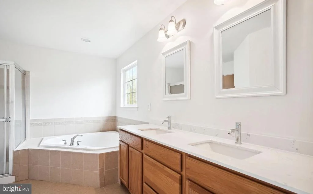 Photo of 116 HARLAN LOOP