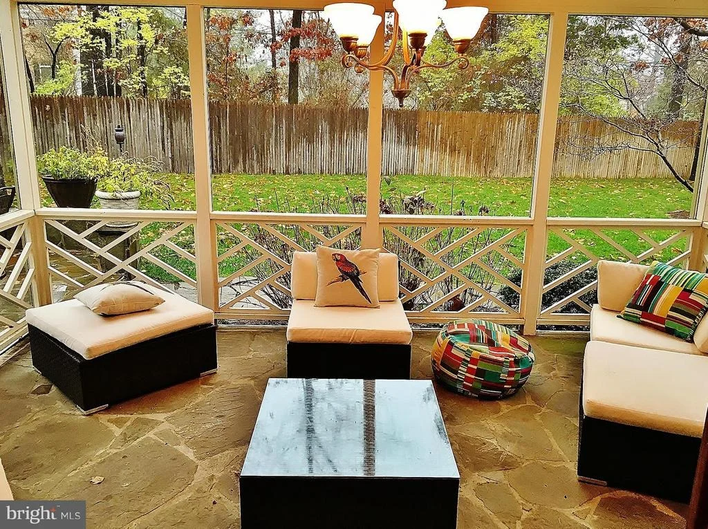 Photo of 8459 HUNT VALLEY DRIVE