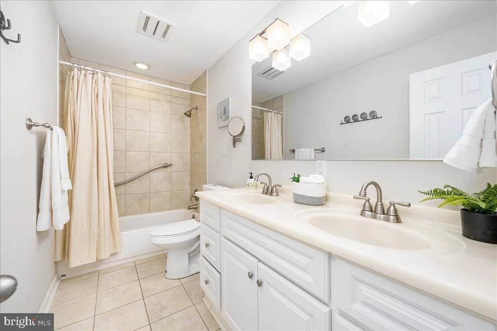 Photo of 708 HOBBS DRIVE