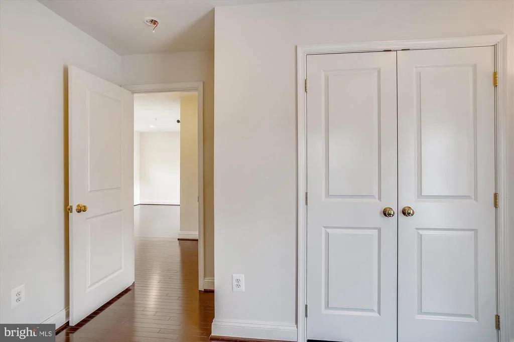 Photo of 23621 SUGAR VIEW DRIVE