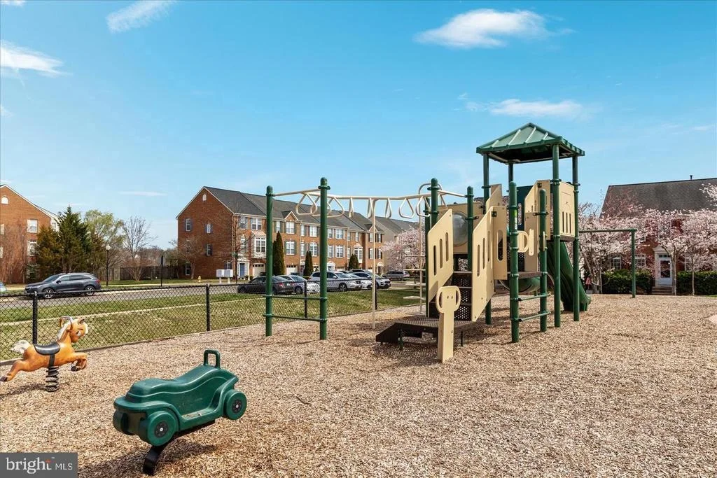 Photo of 17037 LOFTRIDGE LANE