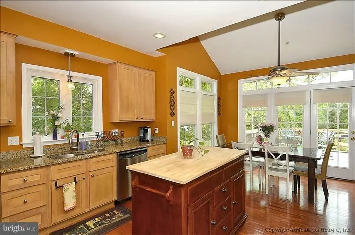 Photo of 25923 SARAZEN DRIVE