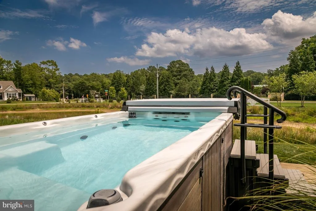 Photo of 30689 LEDNUM DRIVE