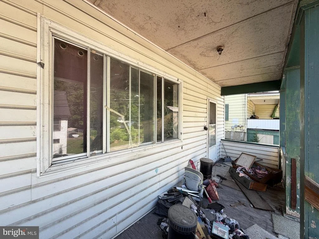Photo of 87 DOUGLAS AVENUE