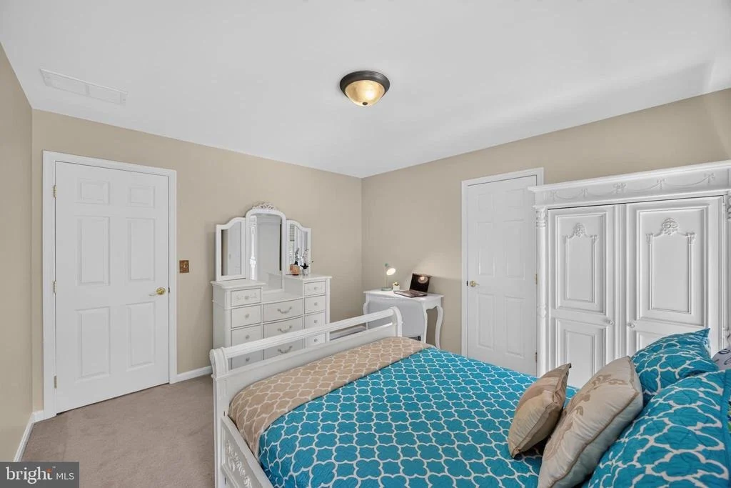 Photo of 1340 BLUEGRASS WAY