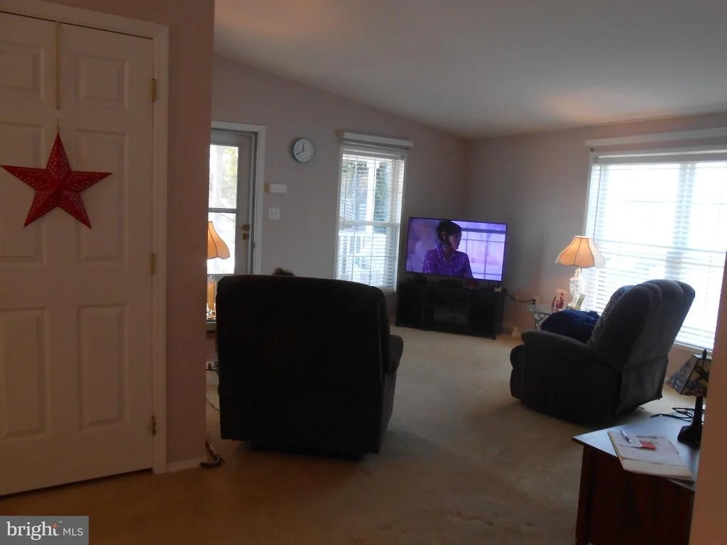 Photo of 36 FORT LEE DRIVE