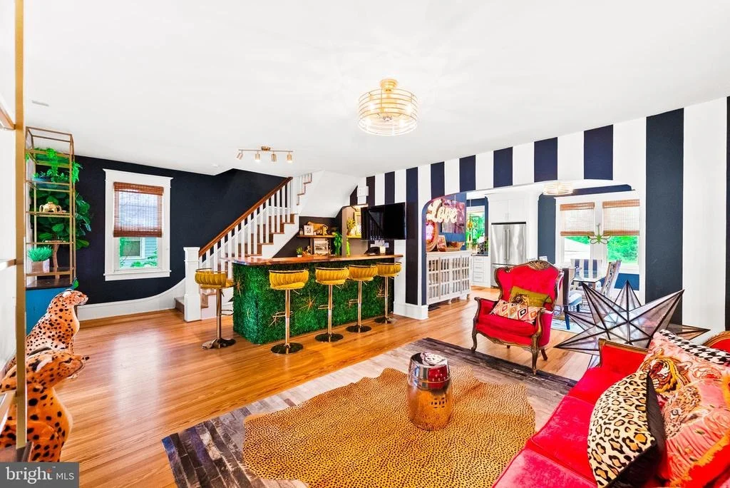 Photo of 1124 MANTUA PIKE