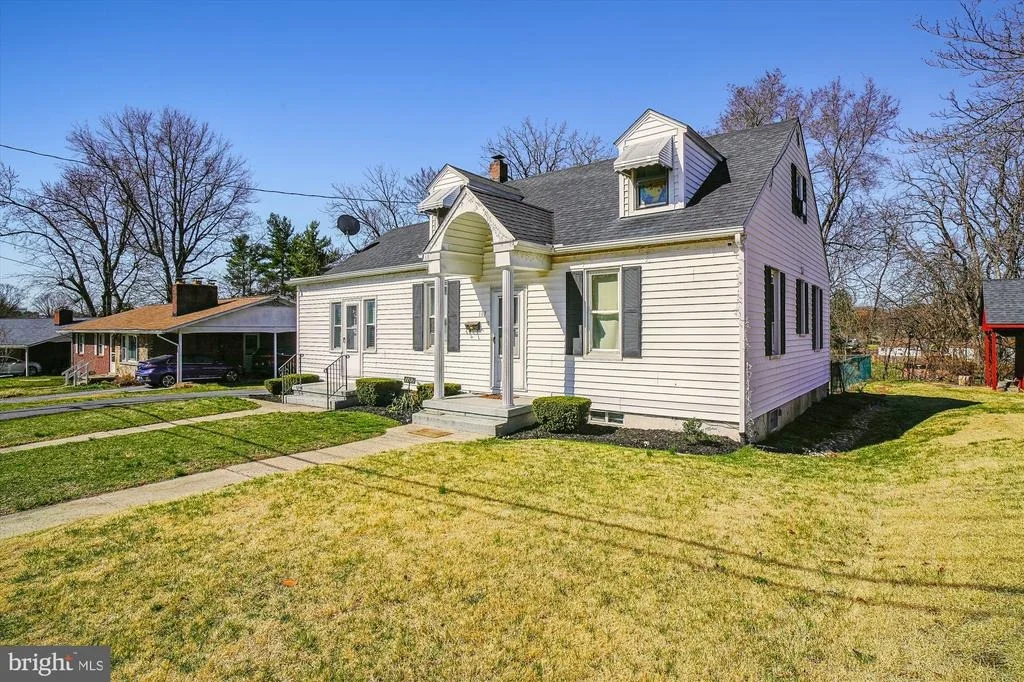 Photo of 107 CATOCTIN AVENUE