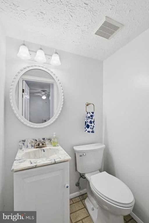 Photo of 12717 NORTHCLIFF ROAD