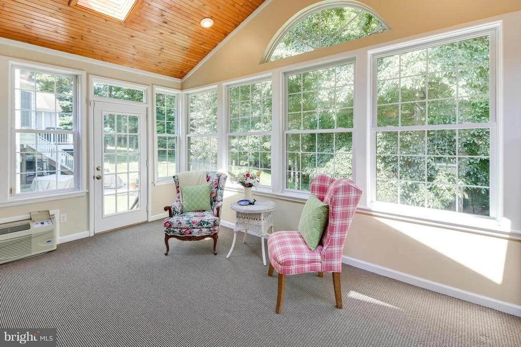 Photo of 10962 SHADOW LANE