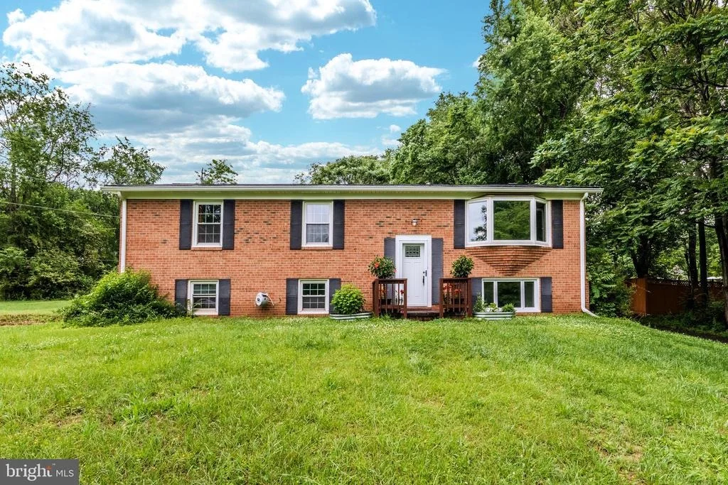 Photo of 39636 MOSSRIDGE ROAD