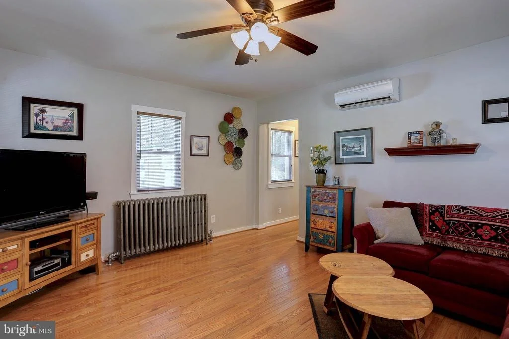 Photo of 4933 LANDING ROAD