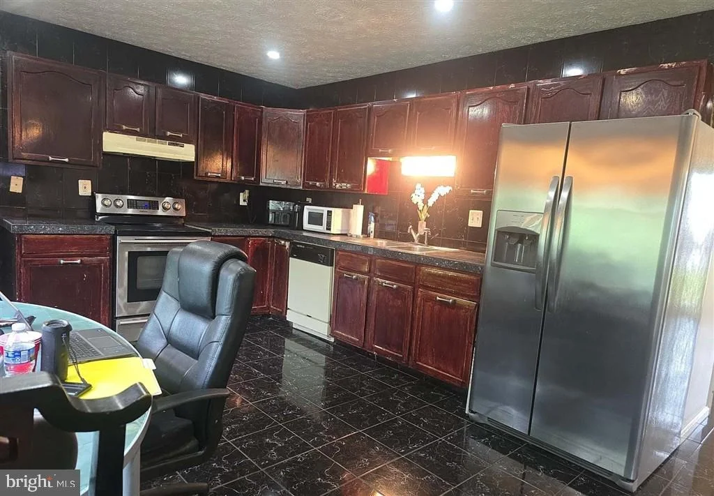 Photo of 2448 SHELLCOVE COURT