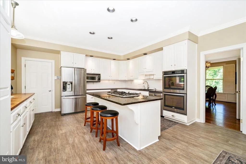 Photo of 6742 DEER SPRING LANE