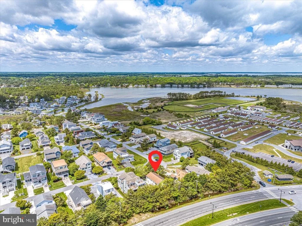 Photo of 333 SANDPIPER DRIVE