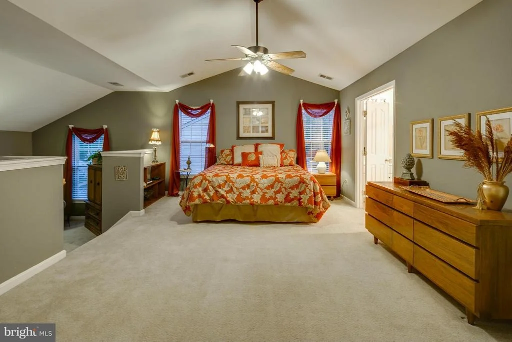 Photo of 6054 AVALON DRIVE