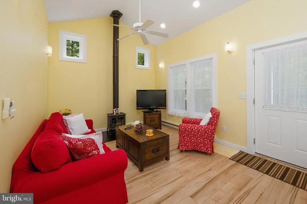 Photo of 252 RACOON DRIVE
