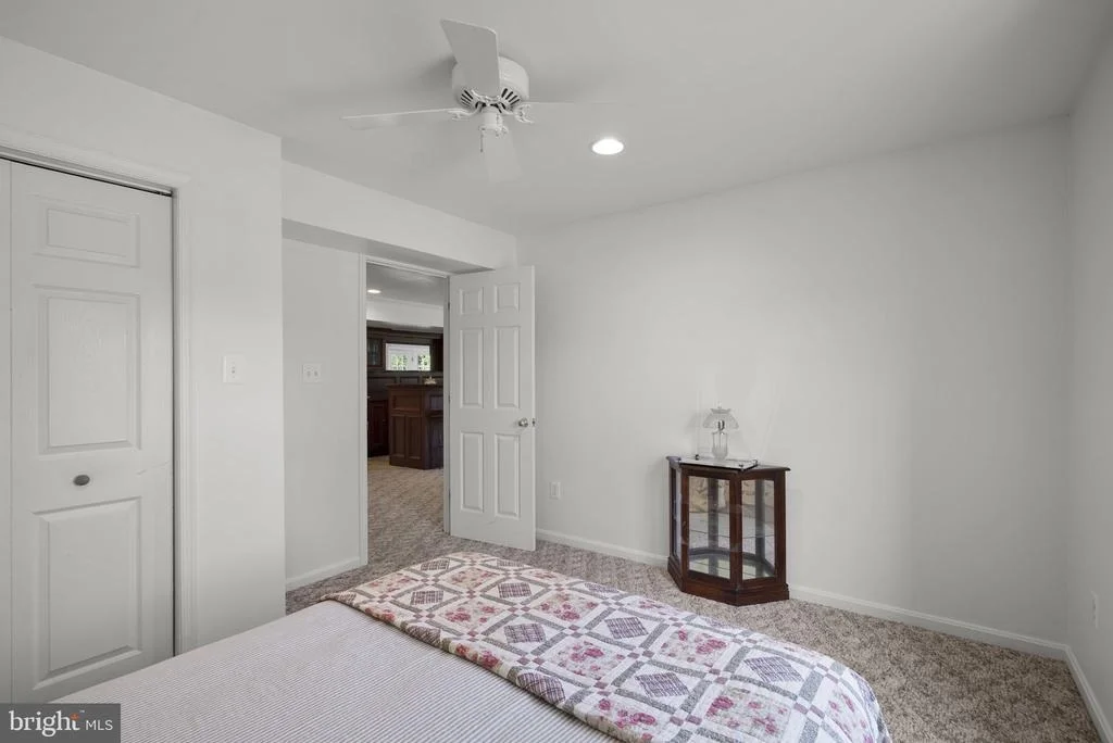 Photo of 805 LINDSEY MANOR LANE