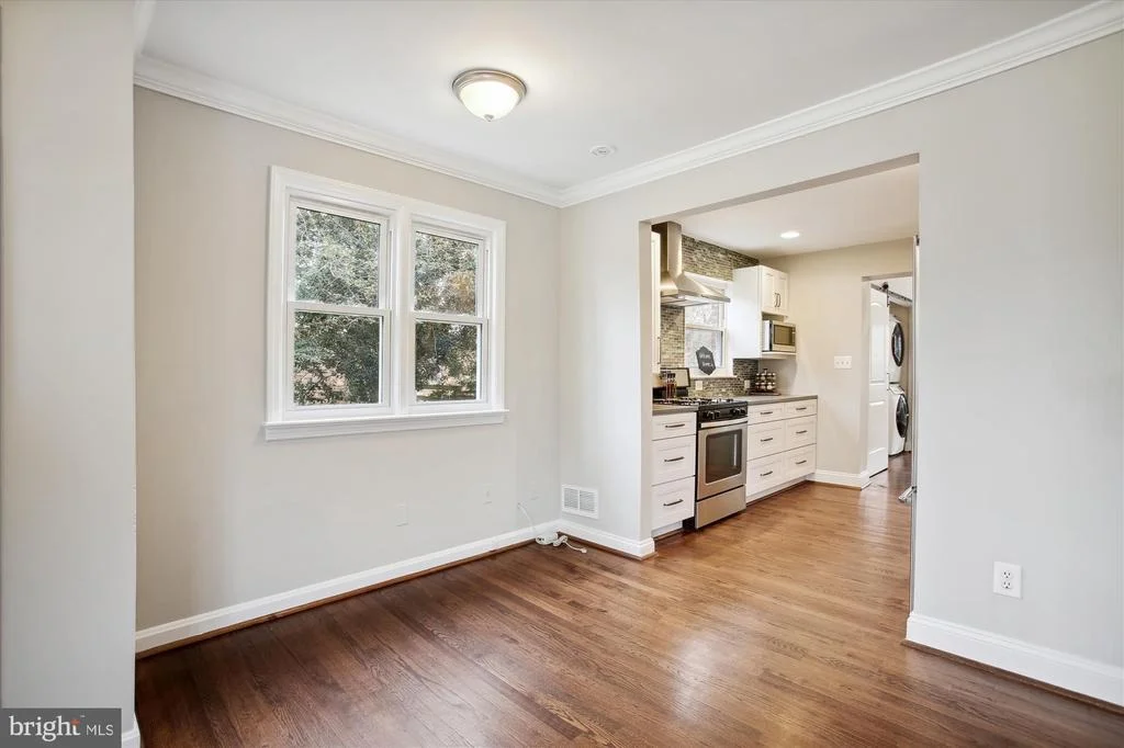 Photo of 7926 JACKSON ROAD