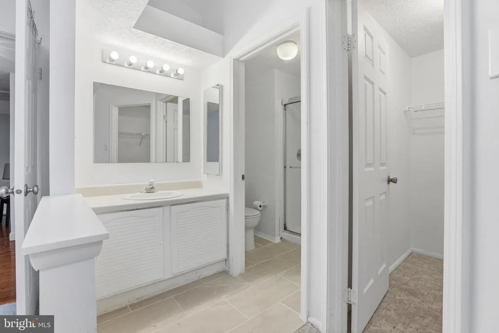 Photo of 1261 CAVENDISH DRIVE