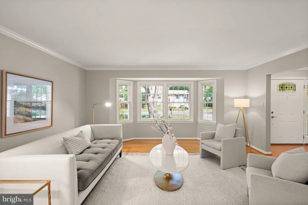 Photo of 8906 TAILCOAT COURT