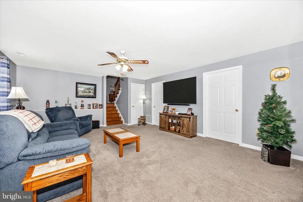 Photo of 109 REBECCAS COURT