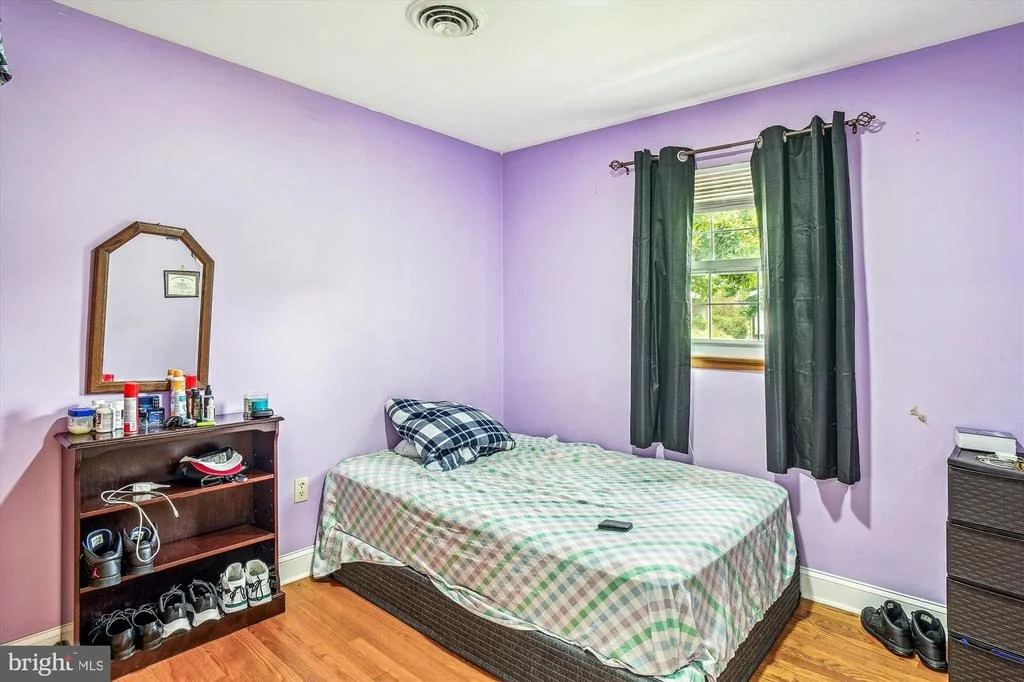 Photo of 702 MIDWAY DRIVE