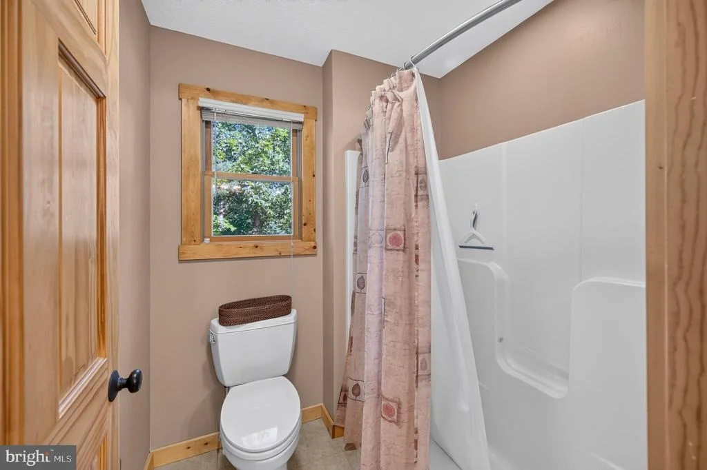 Photo of 14 VICKIE WAY