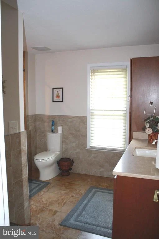 Photo of 8606 COMPASS COURT