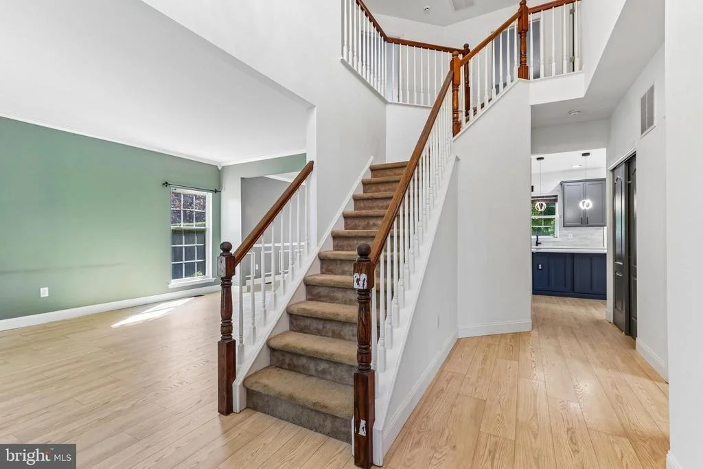 Photo of 7 LONGFELLOW LANE