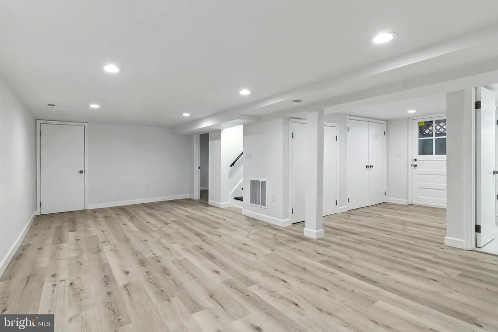 Photo of 9208 FLOWER AVENUE