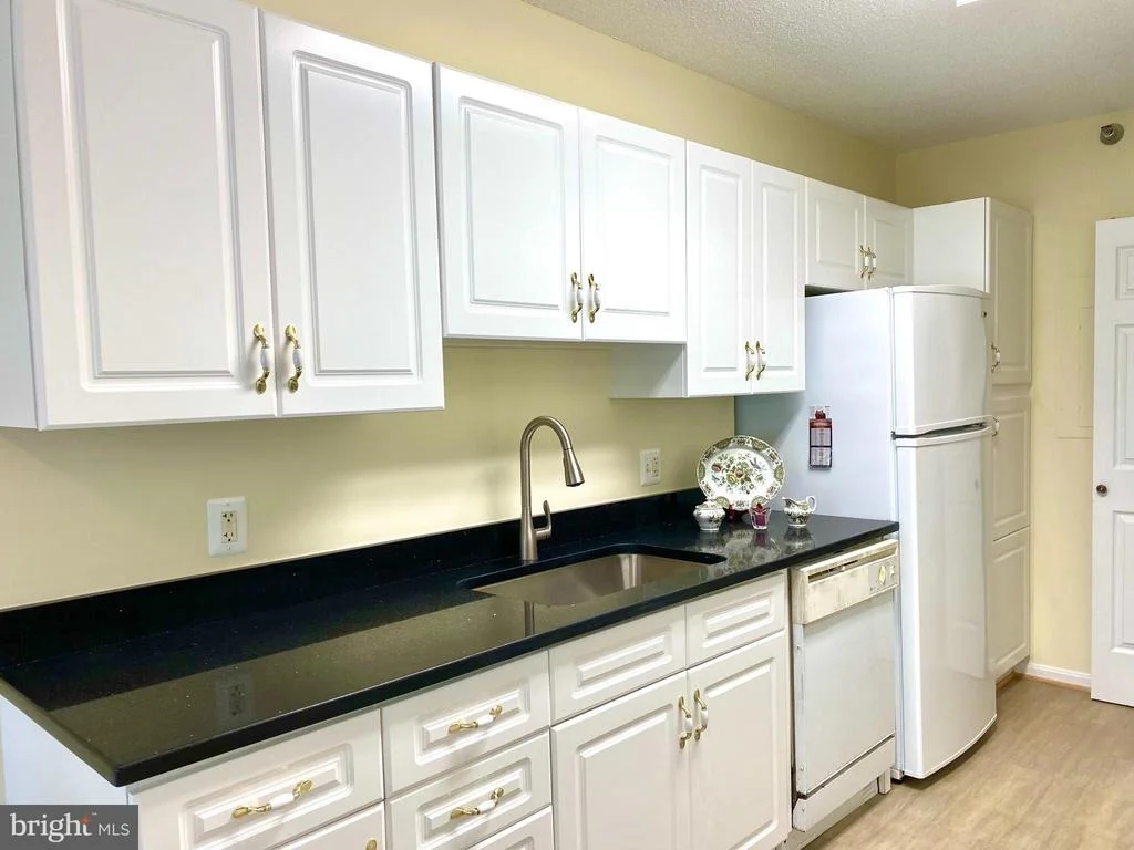 Photo of Unit 103 at 14809 PENNFIELD CIRCLE