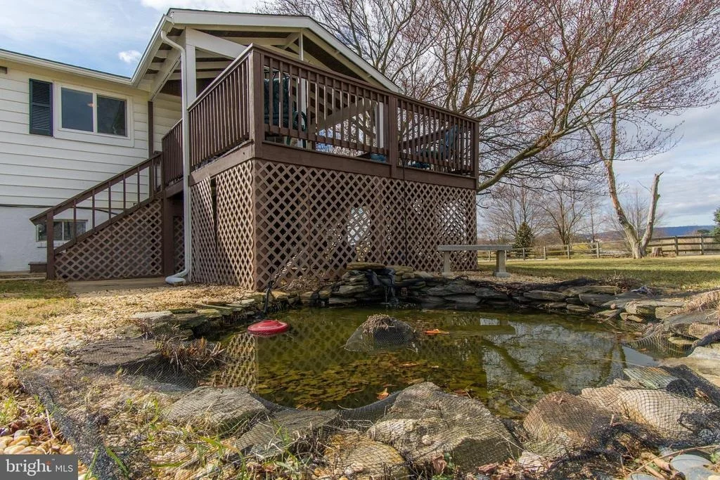 Photo of 3916 VALLEY VIEW ROAD