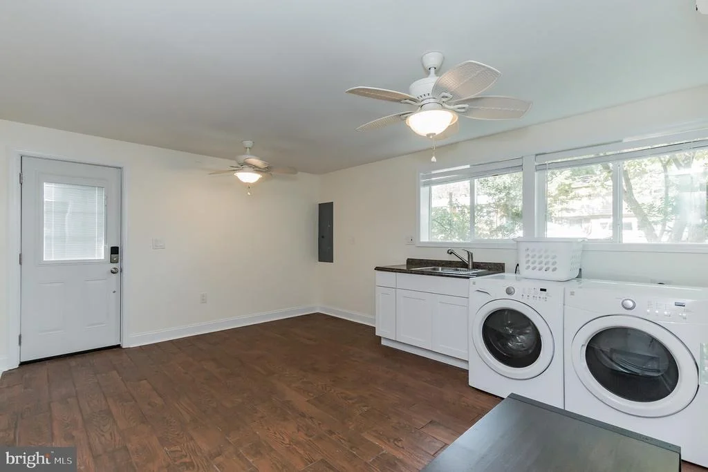 Photo of 413 TORRINGTON PLACE