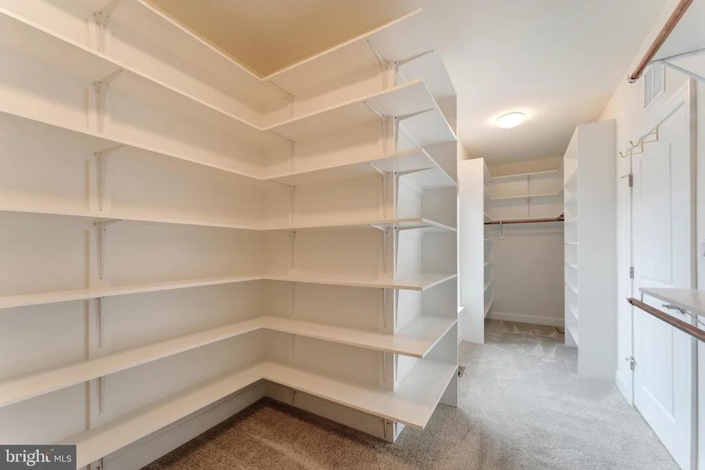 Photo of 43044 GREELEY SQUARE
