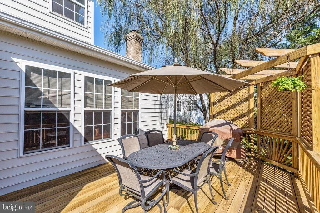Photo of 4834 BROOM DRIVE
