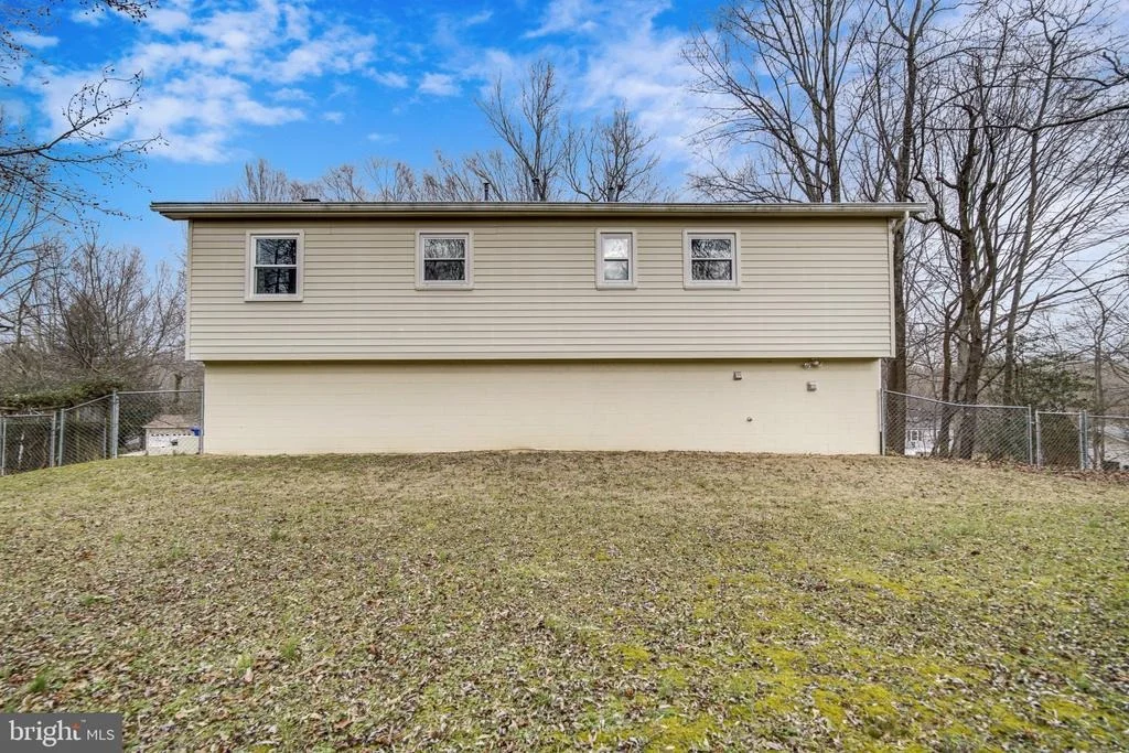 Photo of 2142 MARBELLA DRIVE