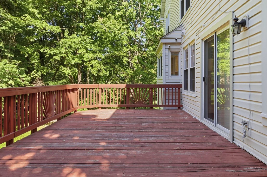 Photo of 124 ENGLEFIELD DRIVE