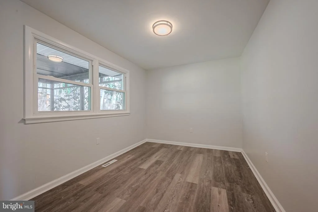 Photo of 1303 NEWCOMB ROAD