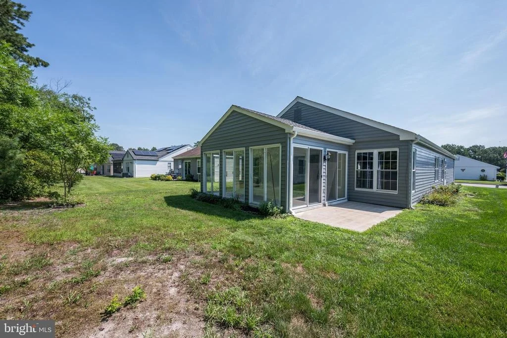 Photo of 116 BUCKINGHAM DRIVE