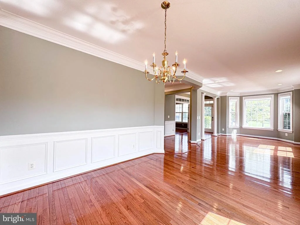 Photo of 22827 OAKGROVE ROAD