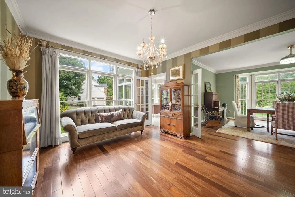 Photo of 4280 LAWNVALE DRIVE