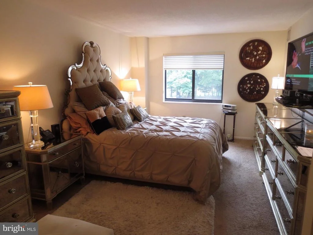 Photo of Unit 3215 at 15115 INTERLACHEN DRIVE