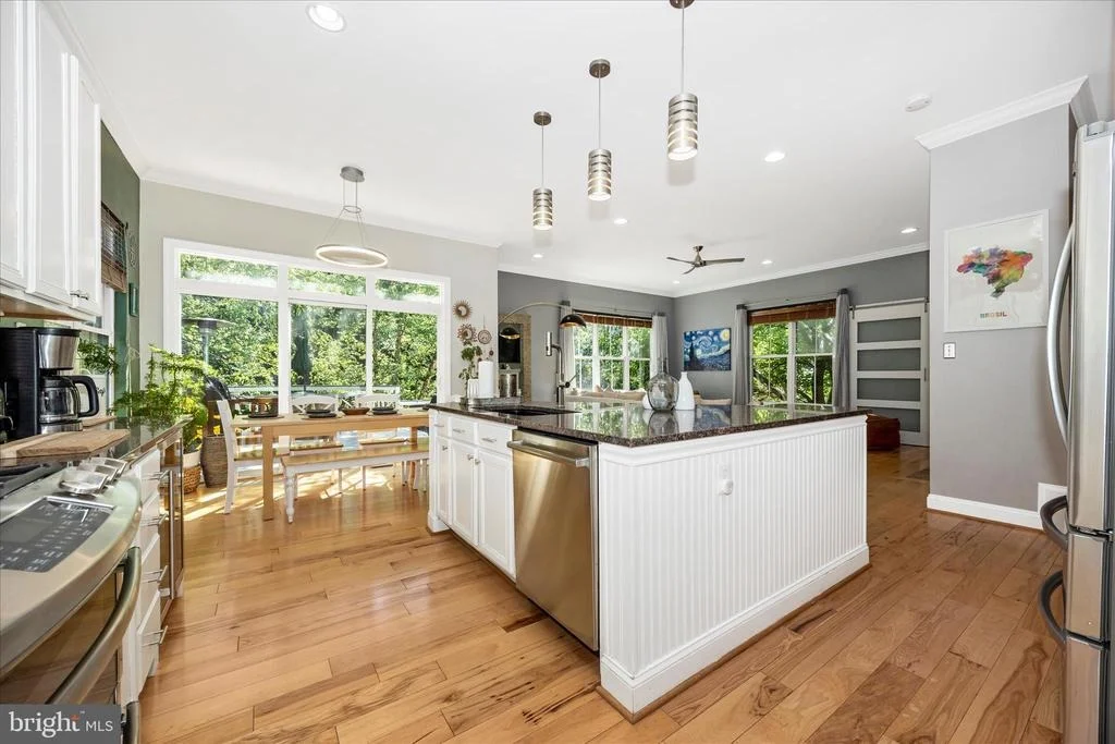 Photo of 22405 BROOK POINT WAY