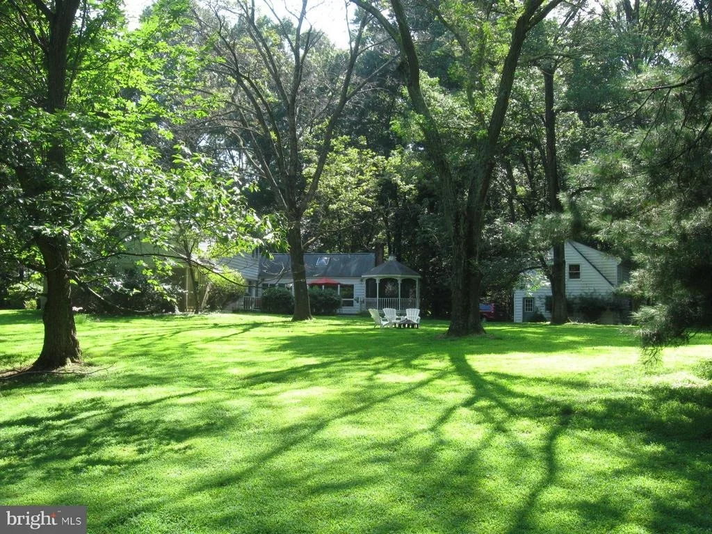 Photo of 9301 WARFIELD ROAD