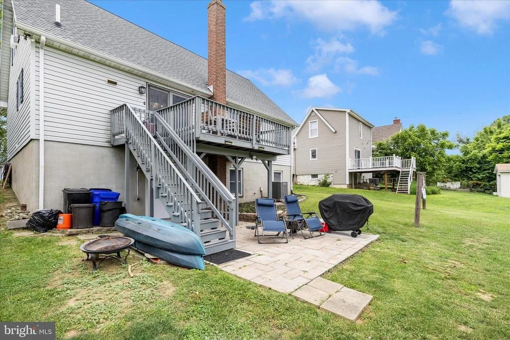 Photo of 6641 JEFFERSON BLVD