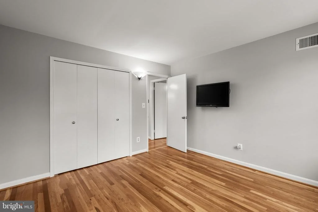 Photo of 14308 ANSTED ROAD